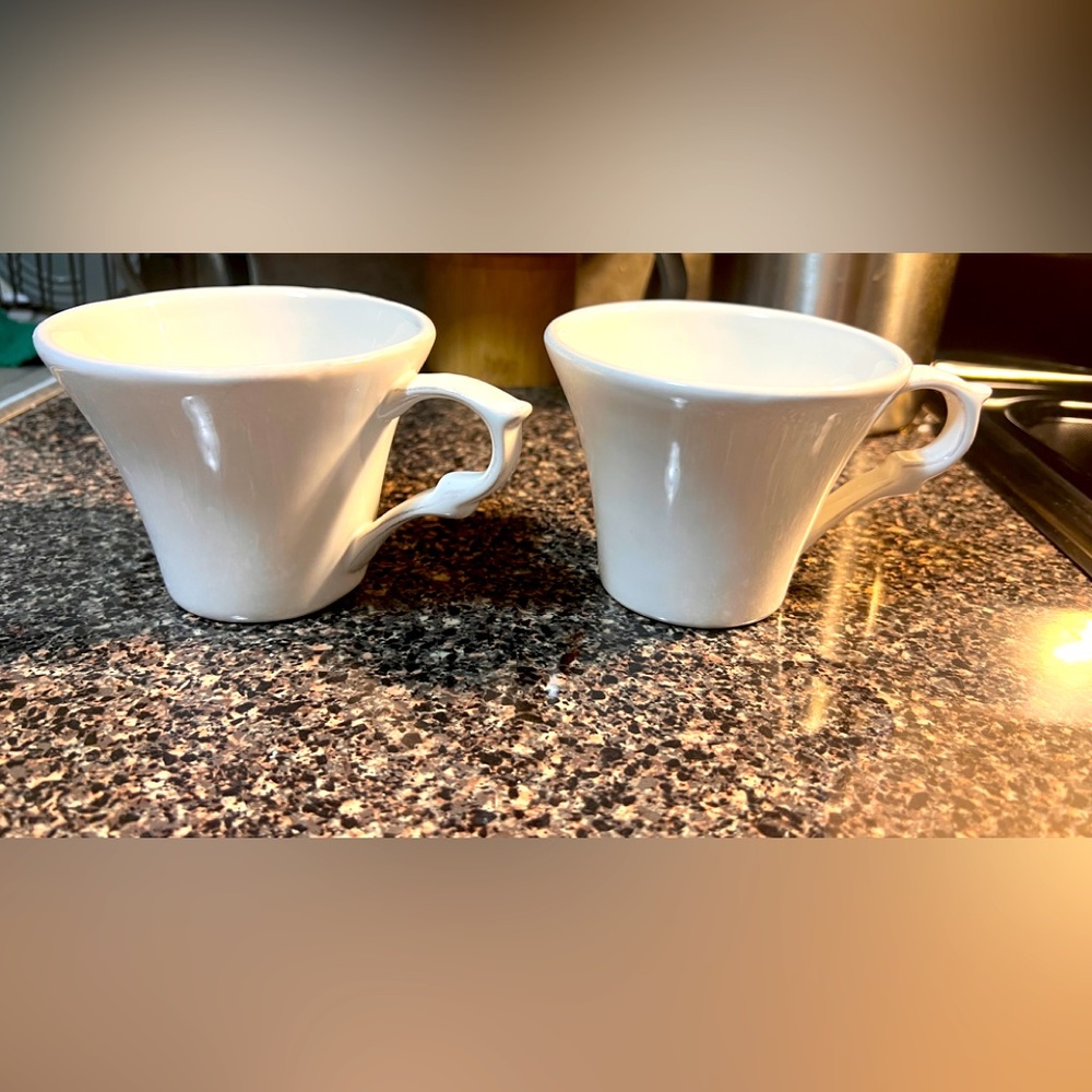 English Coffee/Tea ceramic cups with beautiful decorative handles